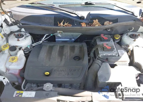 2014 Jeep Compass Latitude z USA, uszkodzony, nr VIN 1C4NJDEB9ED641409